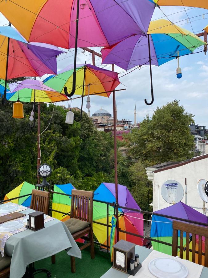 Kaki Hostel Istanbul Bagian luar foto