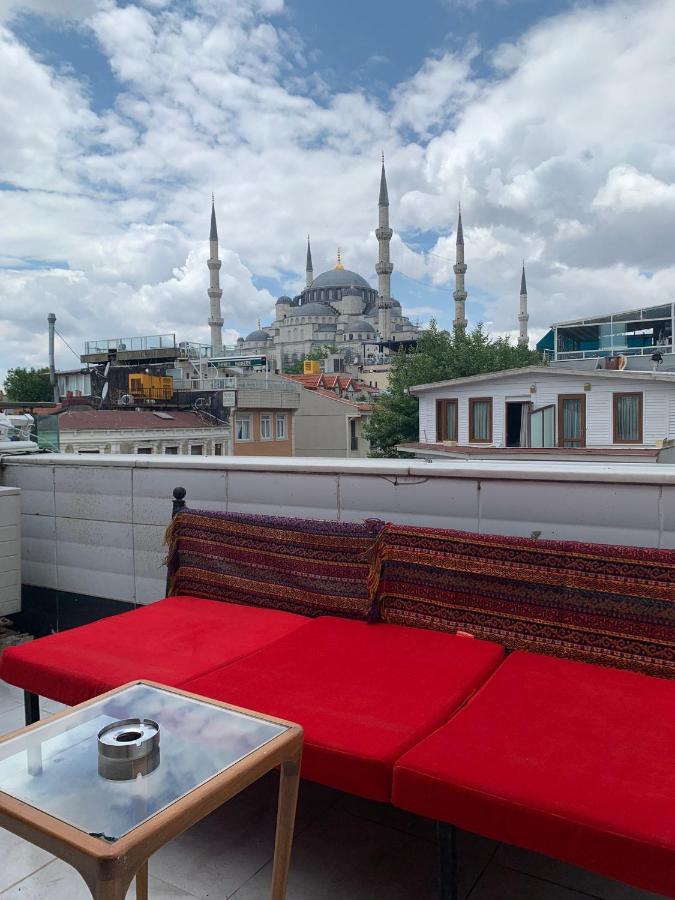 Kaki Hostel Istanbul Bagian luar foto