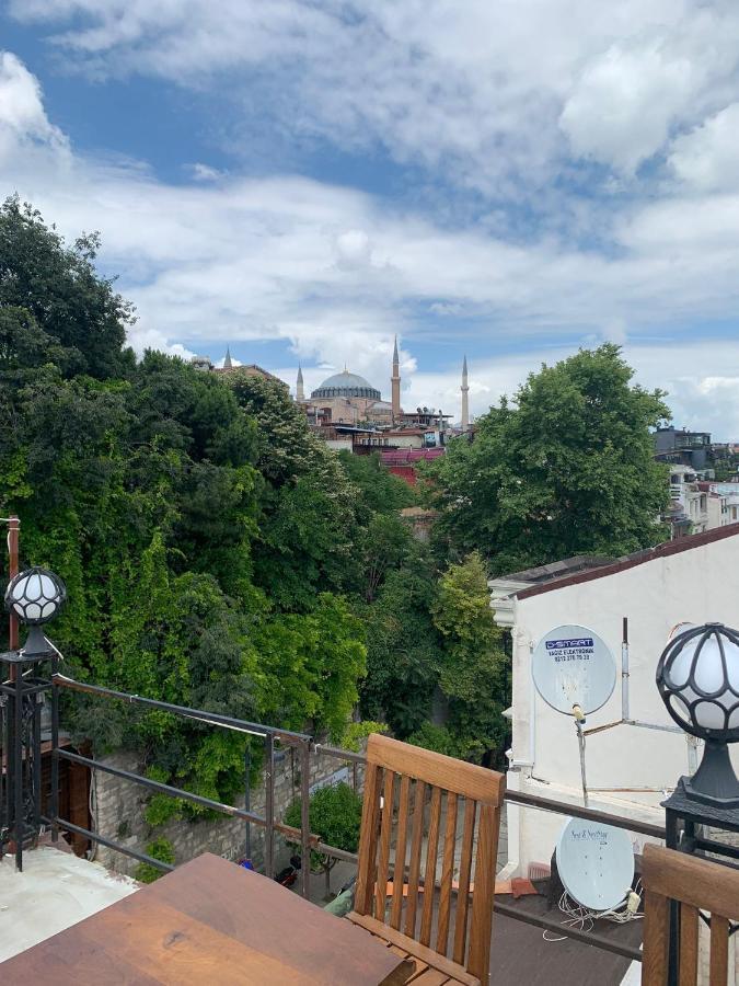 Kaki Hostel Istanbul Bagian luar foto